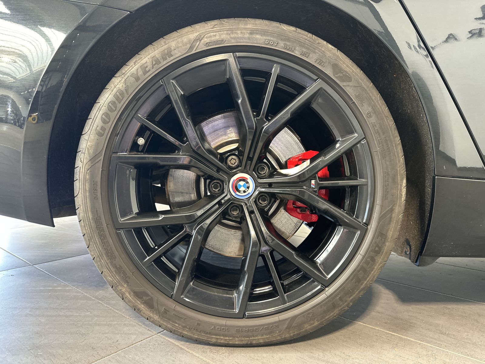 Fahrzeugabbildung BMW 530i Touring xD M-Sport Pro NAV+LASER+AHK+HEADUP