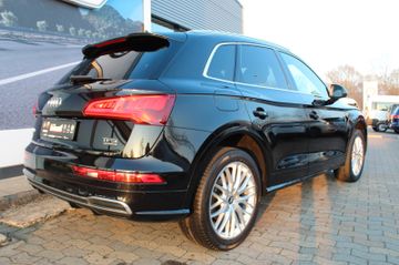 Fahrzeugabbildung Audi Q5 2.0 TFSI Quattro 2x S Line Matrix Pano 20"