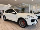 Porsche Cayenne Turbo Luftfederung/ Panorama/AHK/21Zoll - Porsche Cayenne mit Panoramadach