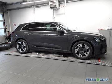 Audi Q8 e-tron - 5