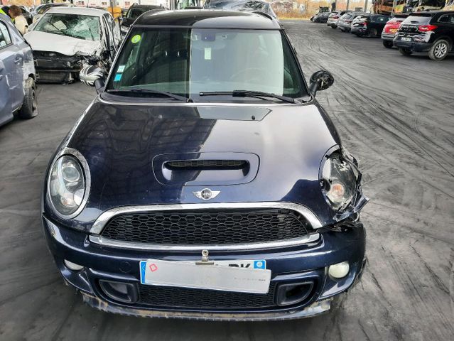 MINI CLUBMAN 2.0 SD 143 COOPER