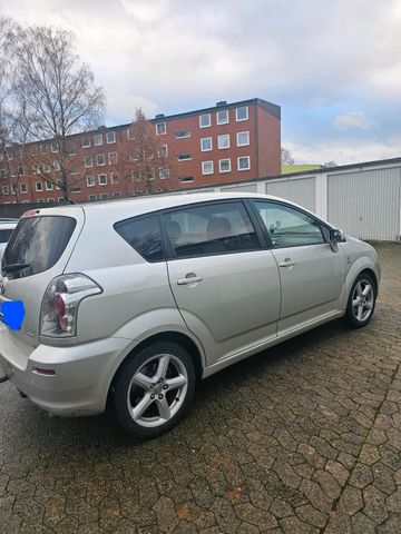 Toyota Corolla Verso 2.2 DTI 5 Sitzer