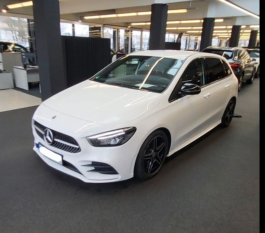 Image of Mercedes-Benz B 220