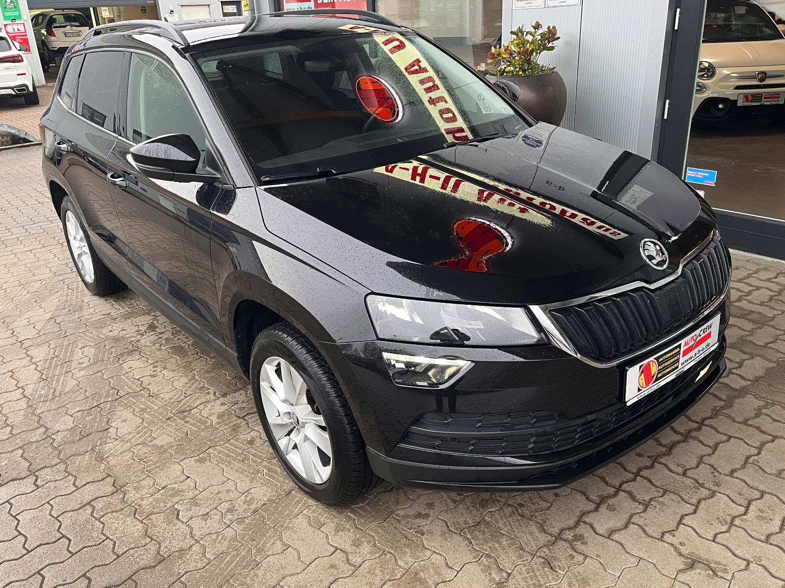 Fahrzeugabbildung SKODA Karoq Ambition 1.0 DSG