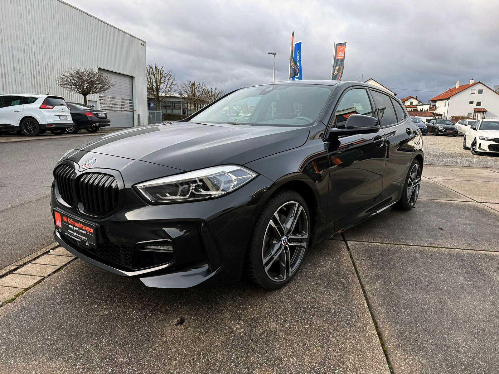 Fahrzeugabbildung BMW 118i M-Sport Steptr. LED ACC NAVI PDC KAM LHZ