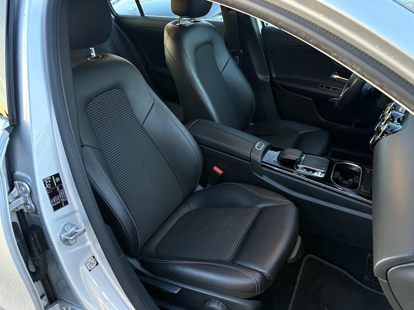 Mercedes-Benz A 250 BUSSINES/NAVIGATION/HIGHPERFORMACE-LED/PDC