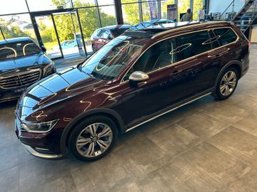 Volkswagen Passat Alltrack *PANO*3-Zonen*Keyless*AHK*