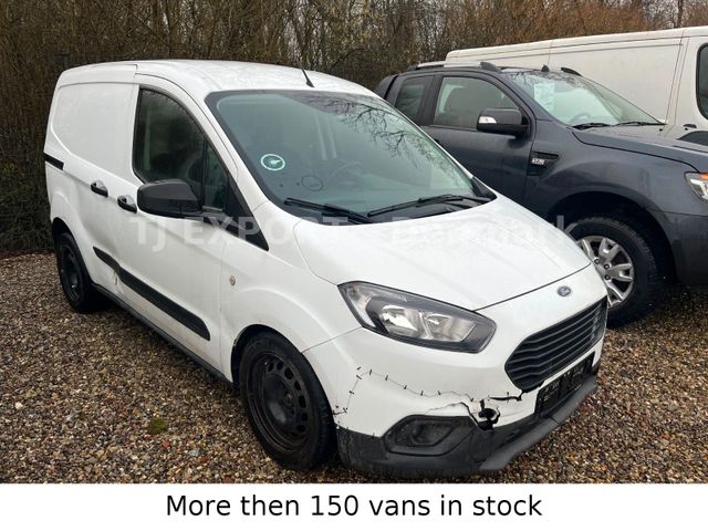 Ford Transit Courier Stocked in 2 gear.