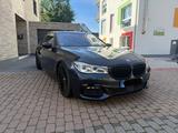 BMW 750d xDrive  B&W M Paket Laser Soft 3xTV selbstP - BMW 7er Reihe in Bochum