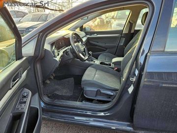 Volkswagen Golf - 10