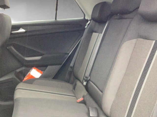 Fahrzeugabbildung Volkswagen T-Roc TSI Style LED Navi AHK ACC RFK SH