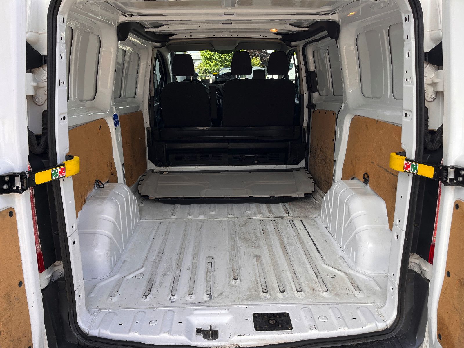 Fahrzeugabbildung Ford Transit Custom Kasten 270 L1
