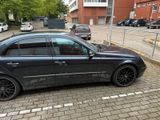 Mercedes-Benz Mercedes E 270 w211 177ps Avantgarde - Mercedes-Benz E 270: Limousine