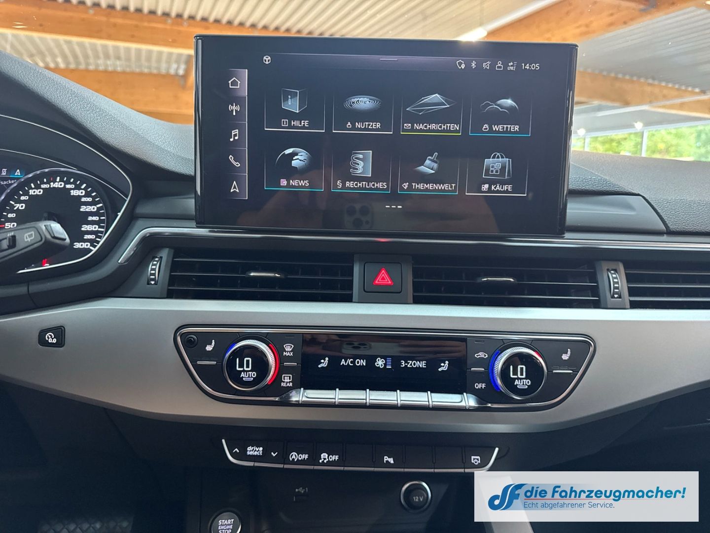 Fahrzeugabbildung Audi A4 Avant 40 TFSI advanced HUD Navi Soundsystem L