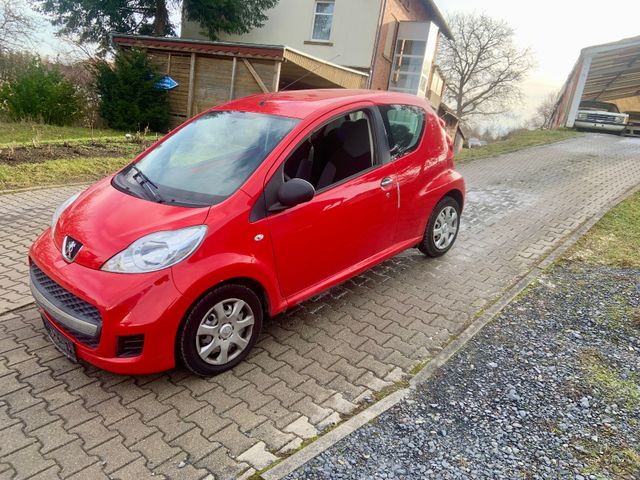 Peugeot 107 Petit Filou / TÜV. NEU  ! ! !