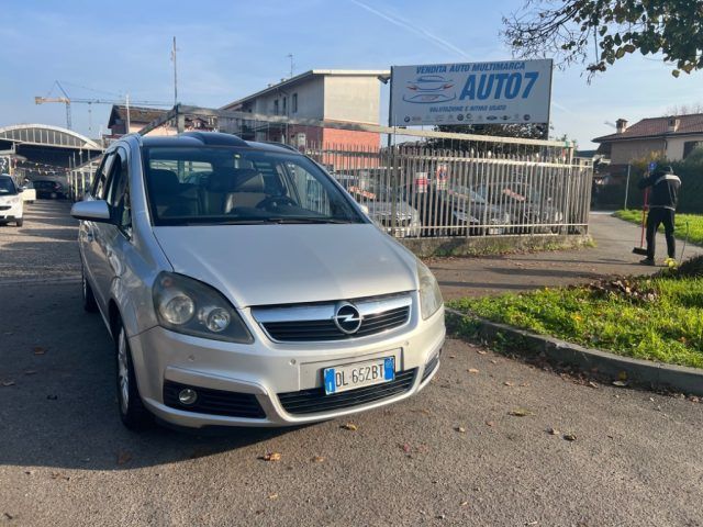 Opel OPEL Zafira 1.8 16V VVT Club