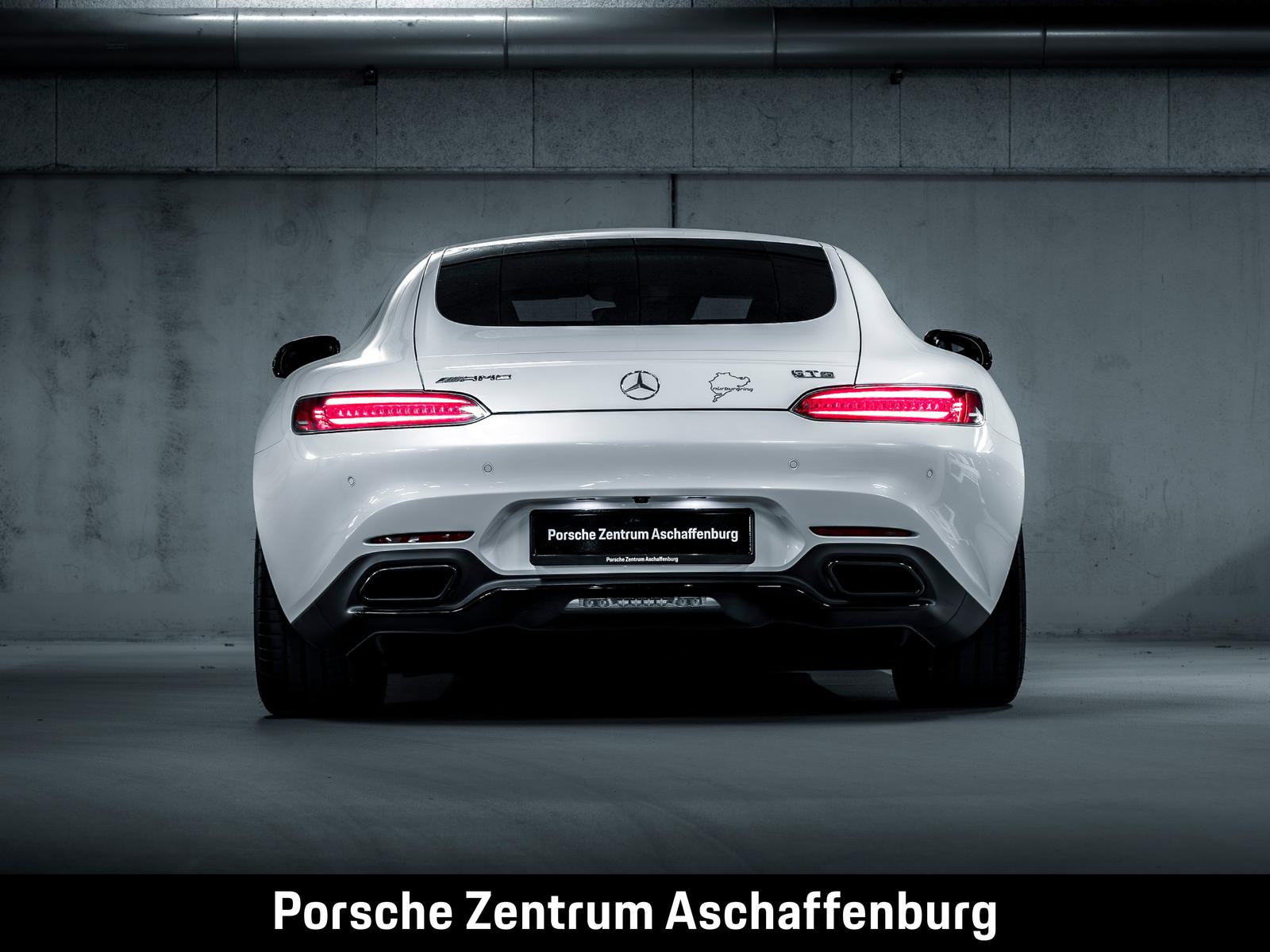 Mercedes-Benz AMG GT S Night Paket Performance Sitze