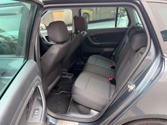 Fahrzeugabbildung Skoda Fabia Combi Best of Temp.Klima SHZ PDC Garantie!