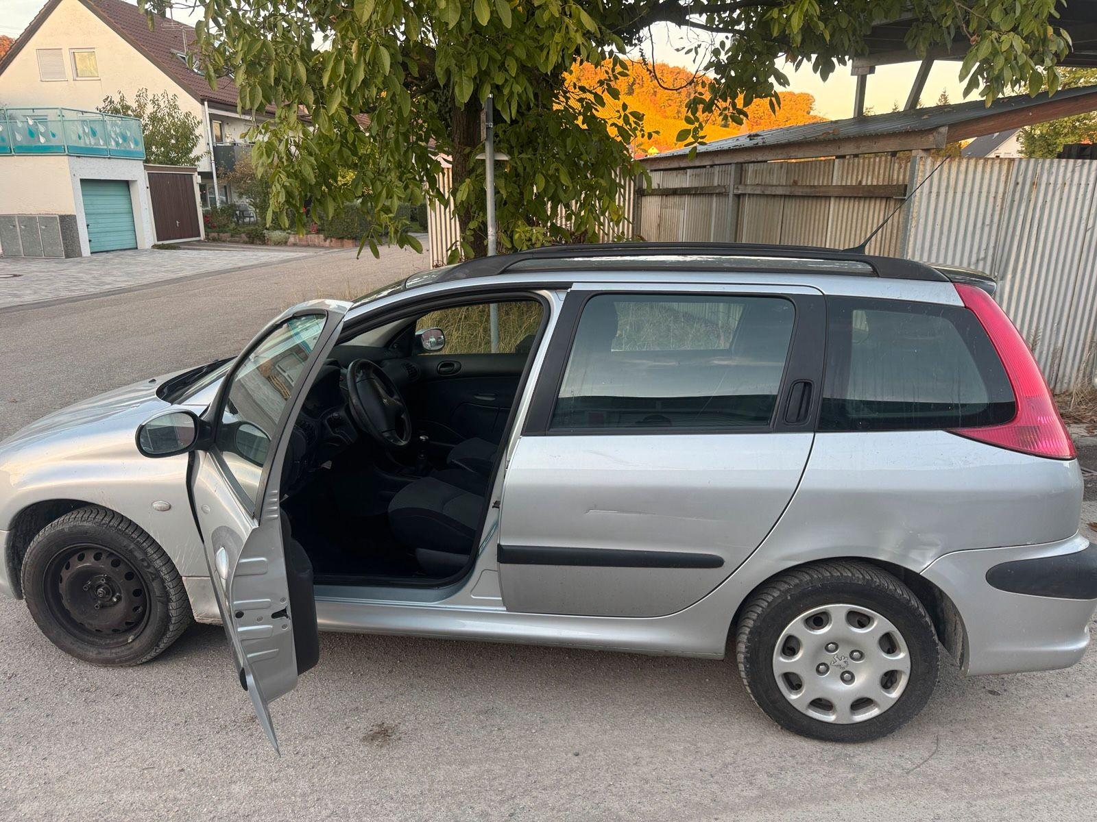 Volkswagen  2006 — photo 7