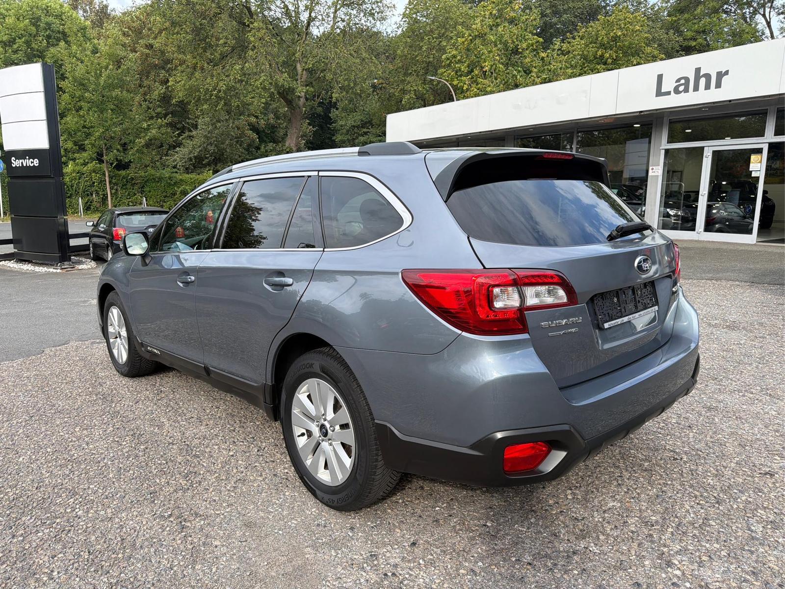 Subaru Outback 2.0 D Comfort Ganzjahresreifen