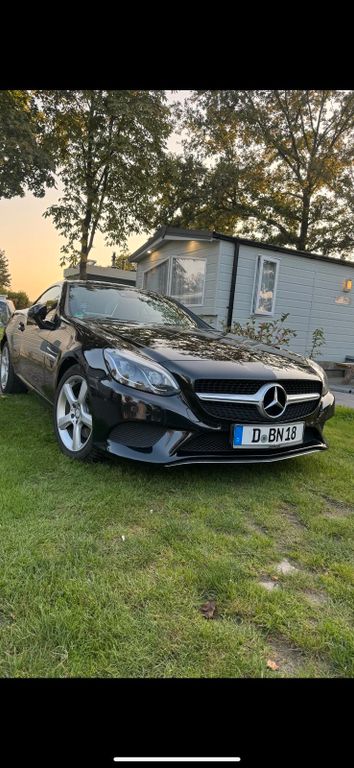 Image of Mercedes-Benz SLC 250