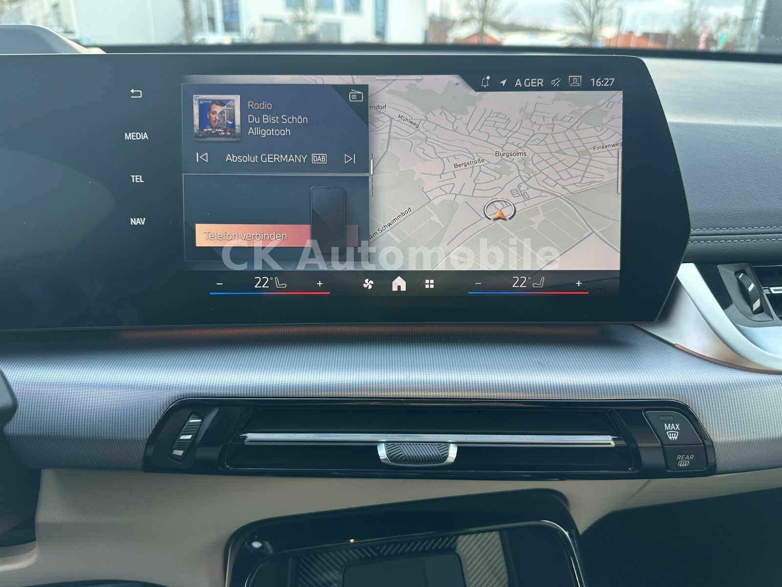 Fahrzeugabbildung BMW X1 20d xDrive xLine/Navi/Head-Up/Pano/LED/360°