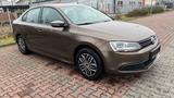 Volkswagen Jetta 1.2 TSI Comfortline Comfortline - Volkswagen Jetta aus 2012