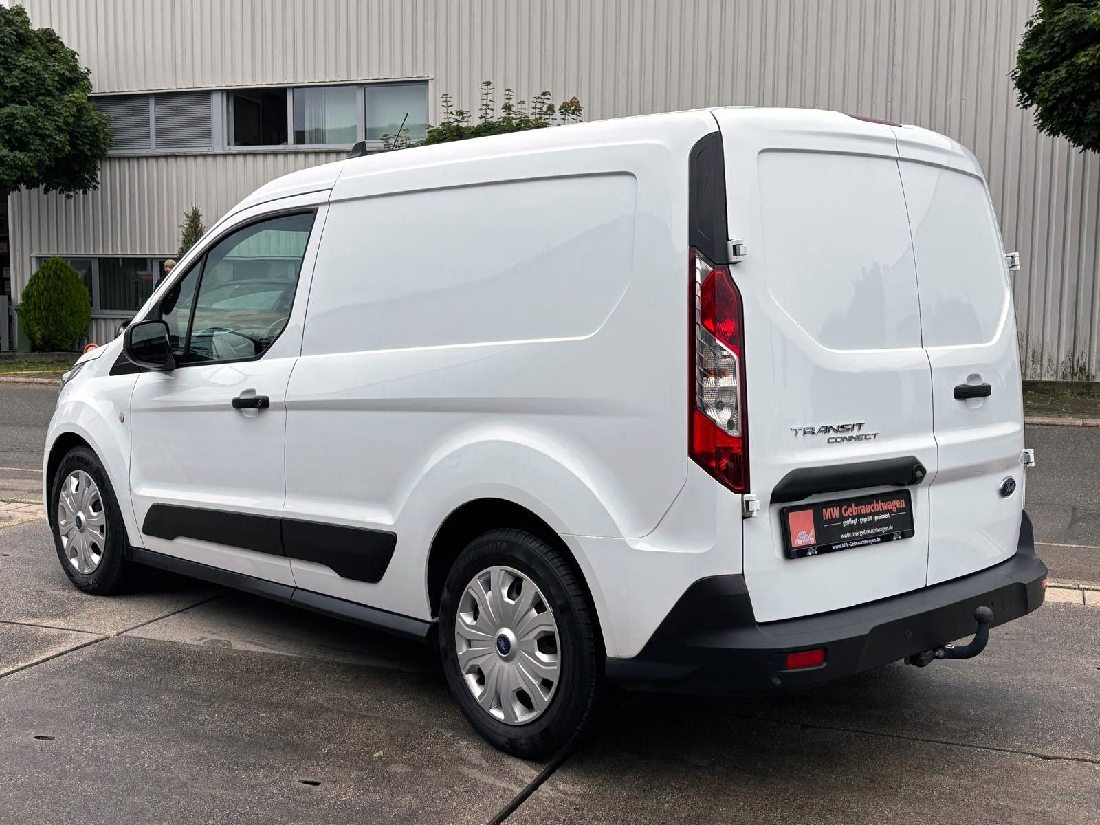 Fahrzeugabbildung Ford Transit Connect Kasten Trend Autom. SHZ KAM PDC