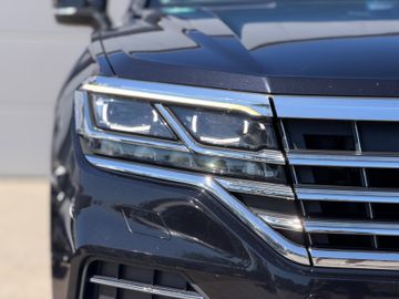 Volkswagen Touareg - 6