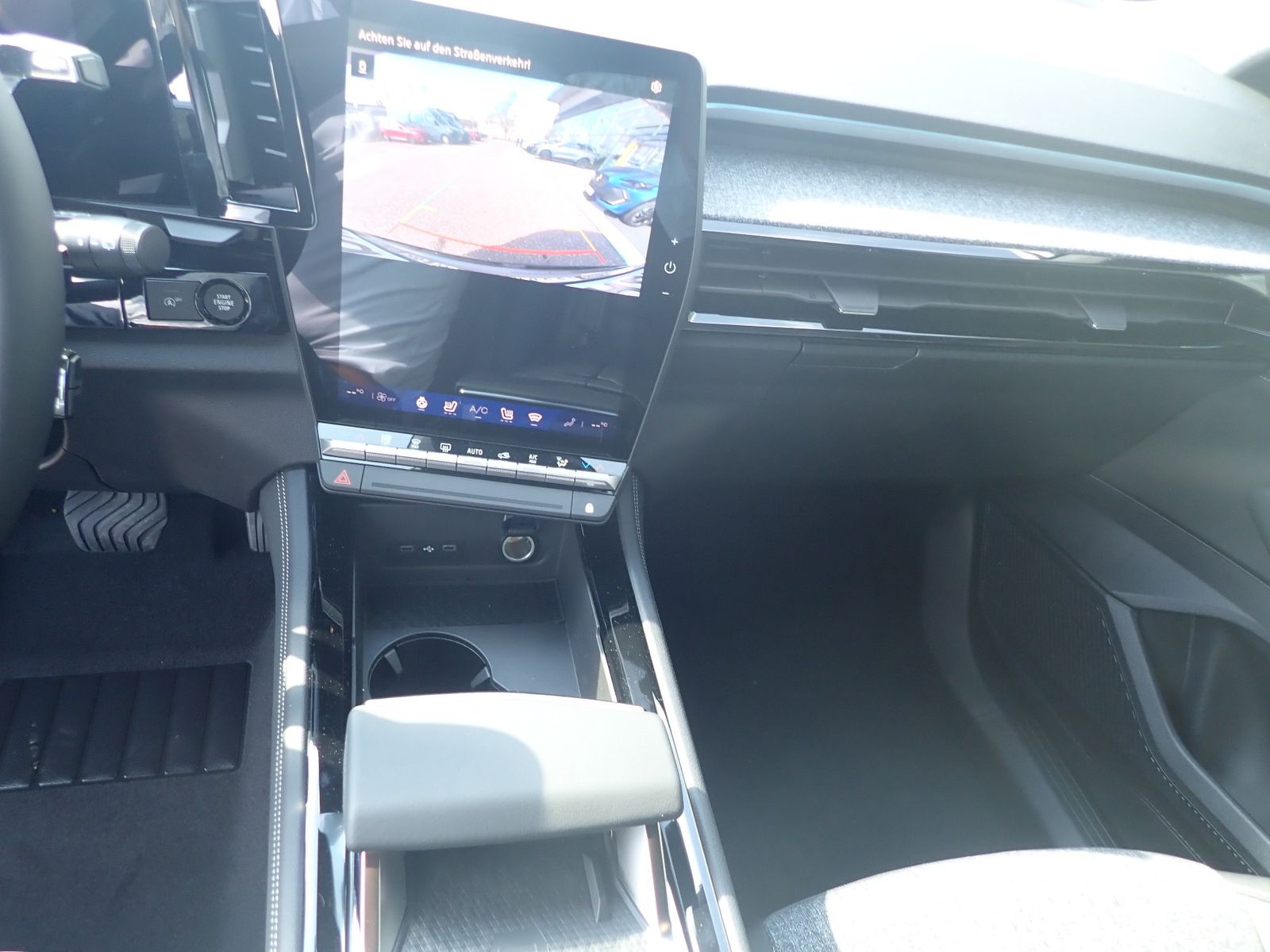 Fahrzeugabbildung Renault Austral Techno Mild Hybrid 150 Automatik