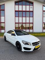Mercedes-Benz CLA 220 CLA CLA 220 CDI / d+1.HAND+AMG Line - Mercedes-Benz CLA 220: Schiebedach