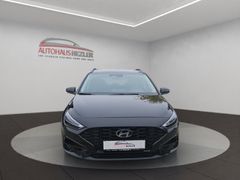 HYUNDAI i30 Advance Deluxe Navi LED ACC Klimaautom Musik