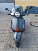 Vespa GTS 300 Supersport - VESPA 300 GTS SUPERSPORT