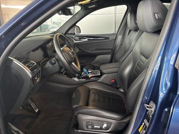 BMW iX3 M SPORT Gestiksteuerung Head-Up HK HiFi DAB