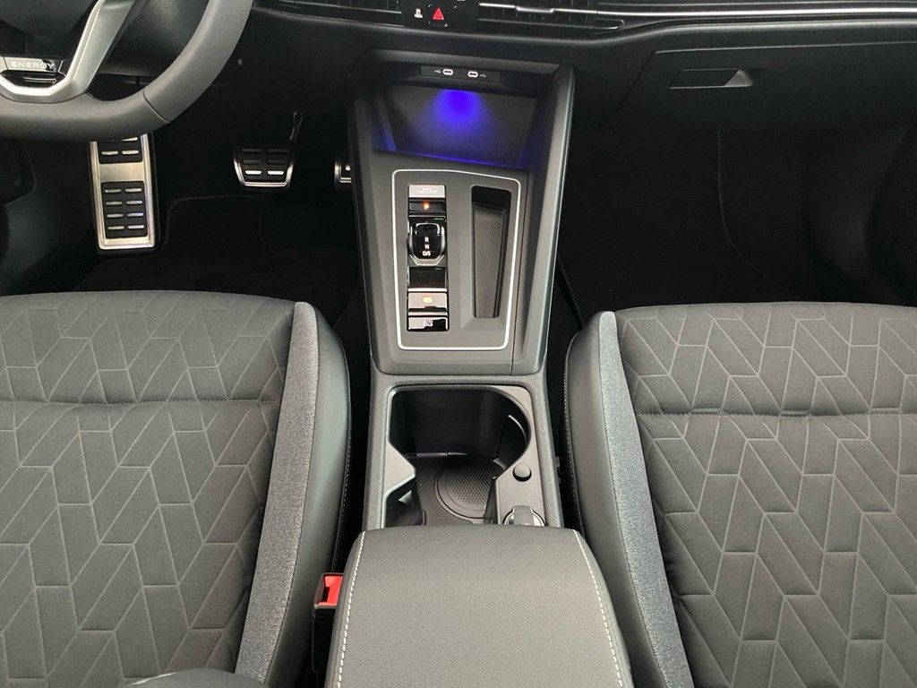 Volkswagen Golf - Bild 11