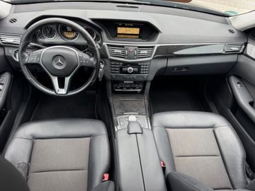 Mercedes E 220 - 9