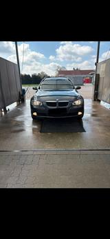 BMW E91 320D - BMW 320 aus 2006: Kombi, D