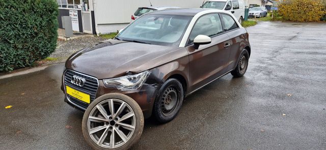 Audi A1 ambition NAVI,SITZHEIZUNG