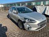 Ford Focus 1.0 Turnier Titanium +Aut+Navi+Klima+Alu - Ford: Unfallwagen