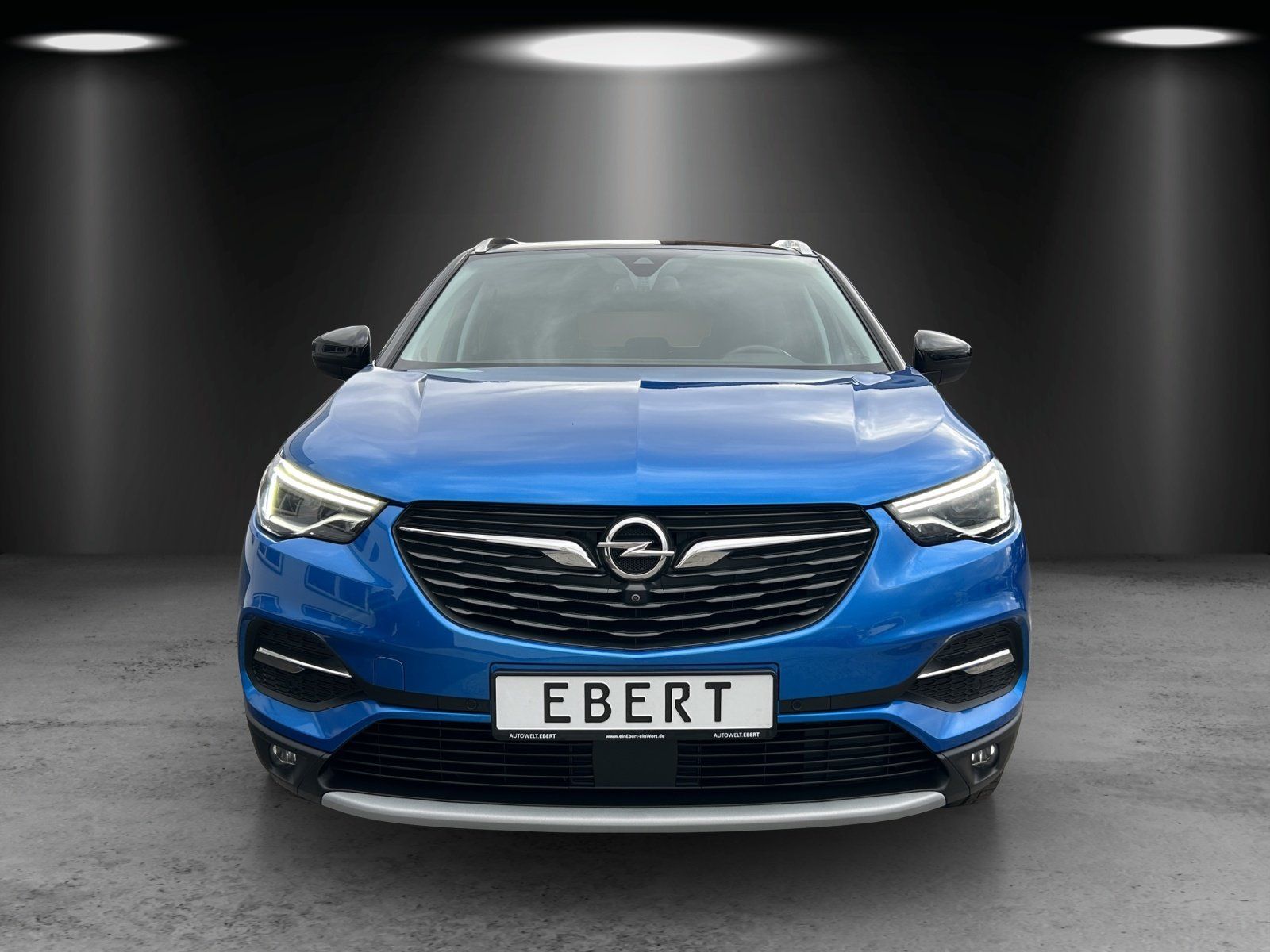 Fahrzeugabbildung Opel Grandland 1.5 D Ultimate Aut./LED/AHK/360°KAM/