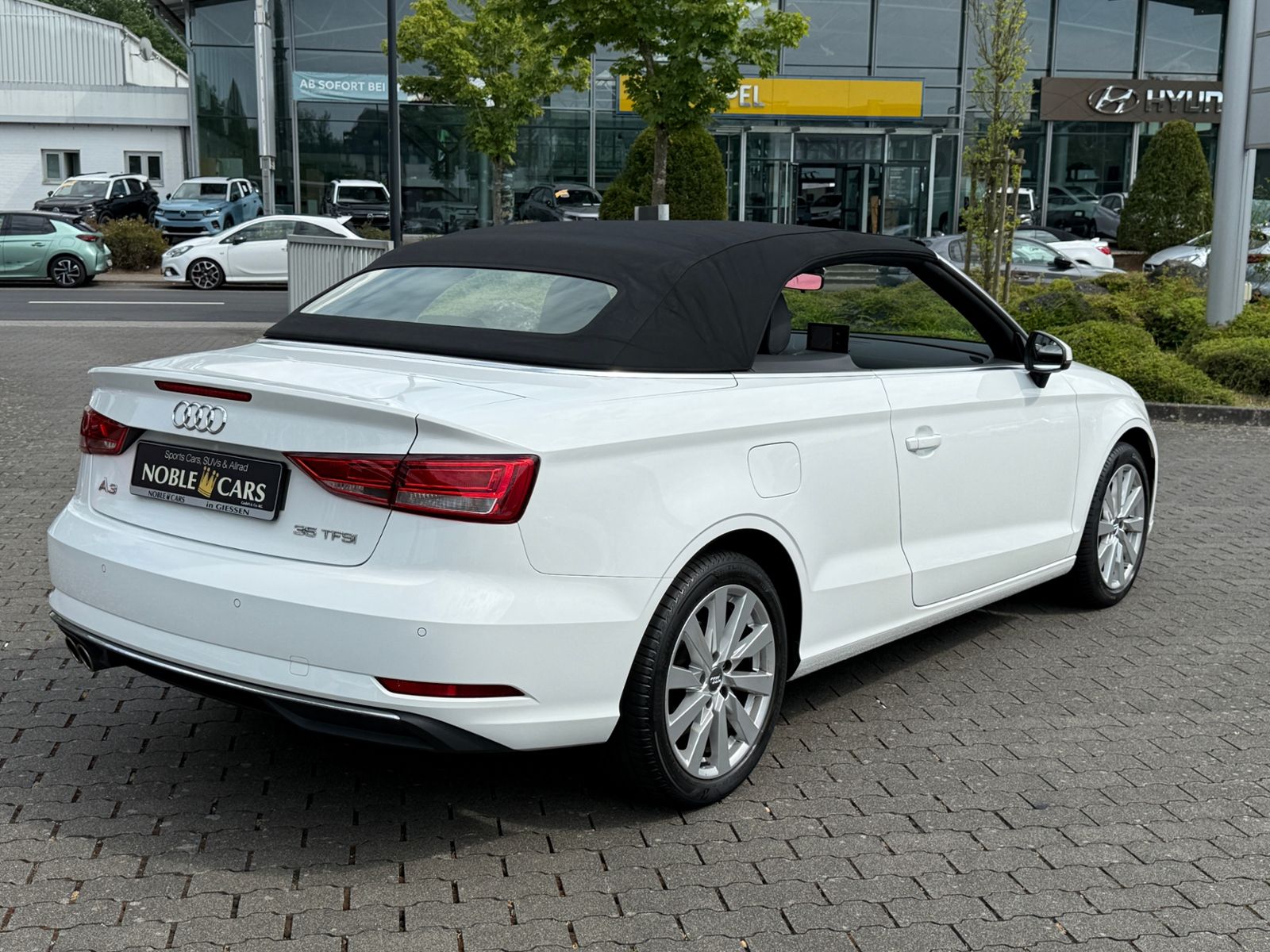 Fahrzeugabbildung Audi A3 Cabriolet design 35 TFSI XENON NAVI ALU