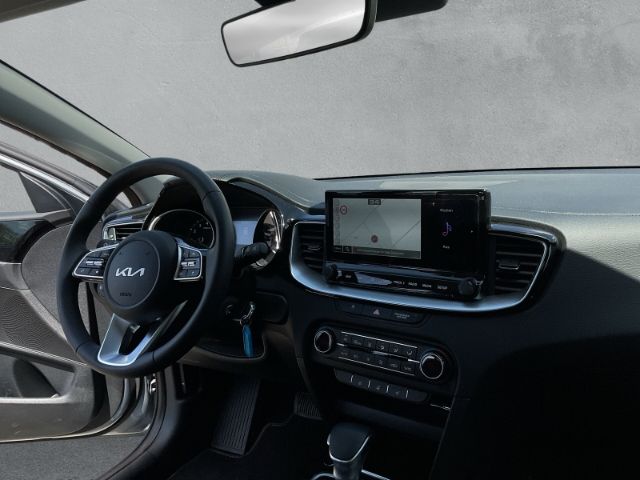 Fahrzeugabbildung Kia Ceed_sw VISION 1.5 T-GDI *KOMFORT-PLUS-PAKET*NAV