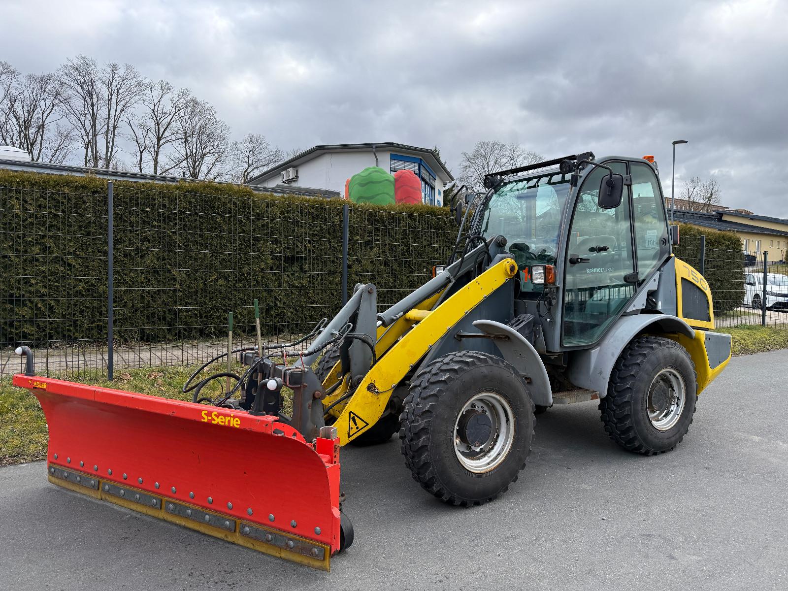 Kramer 750ALLRAD - SCHNEESCHILD - SCHAUFEL & GABEL