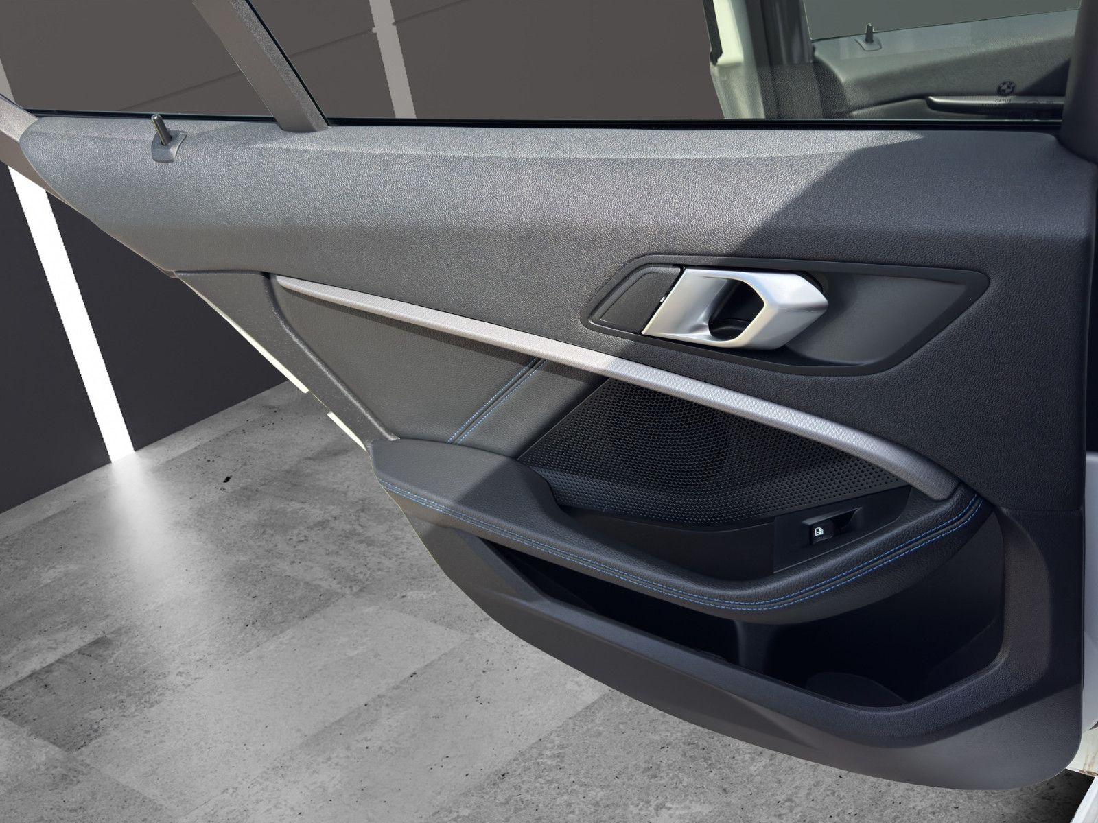Fahrzeugabbildung BMW 118 i M Sport/Tempo/Navi/Ambiente/Apple CarPlay