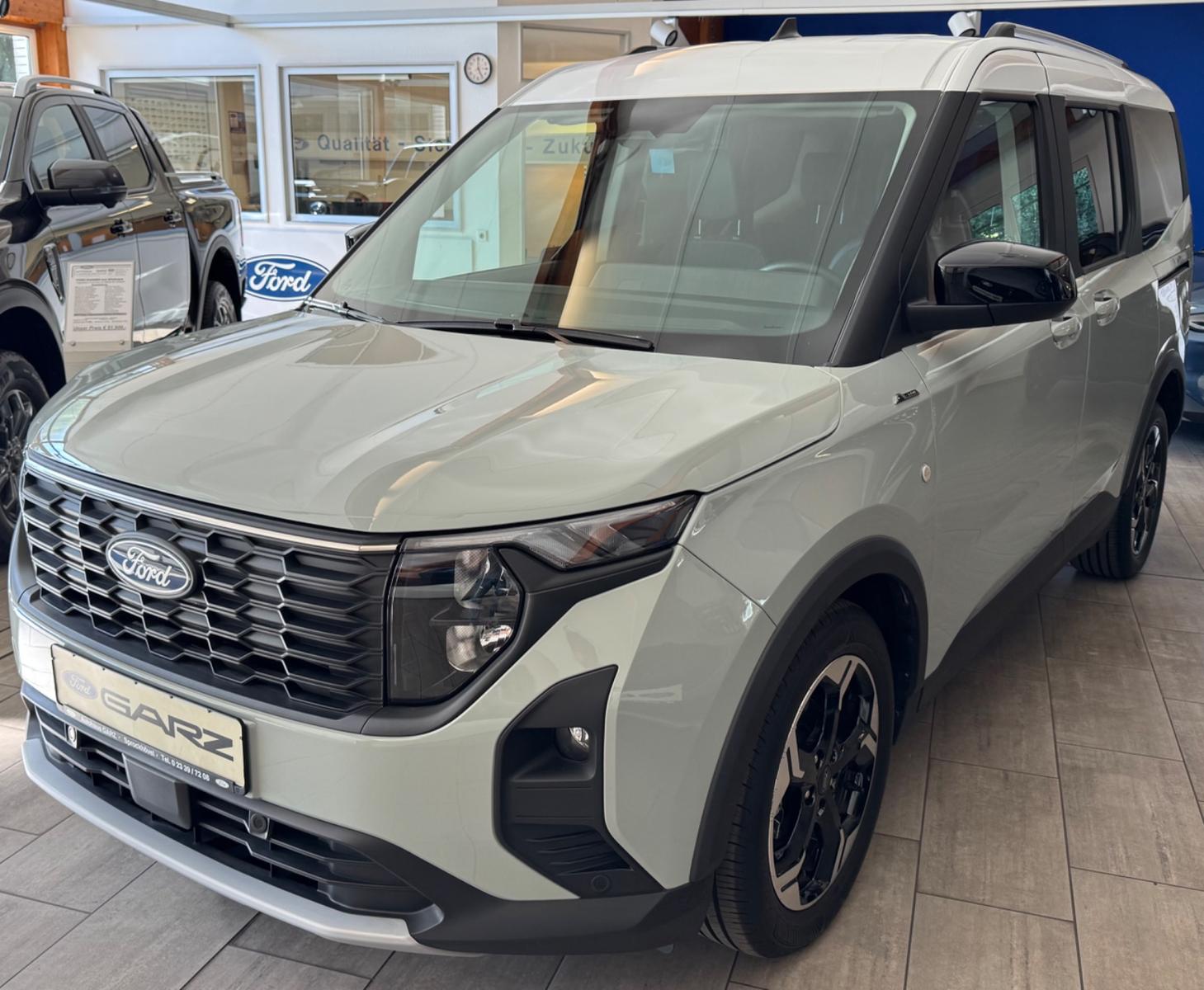 Ford Tourneo Courier Active Automatik
