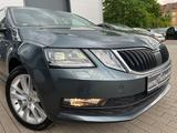 Skoda Octavia Lim. Clever 1 Hand Navi  CarPlay - Skoda Octavia: Limousine