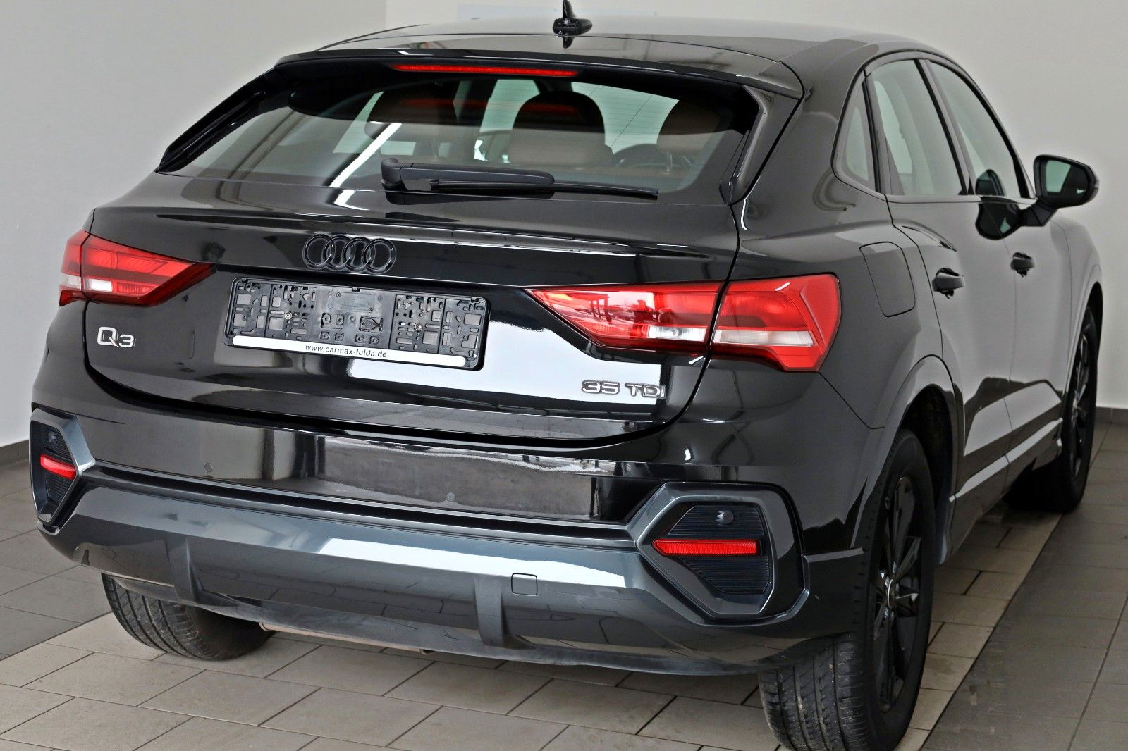 Fahrzeugabbildung Audi Q3 Sportback 35 TDI,Schwarz Pak.,Navi,Leder, AHK