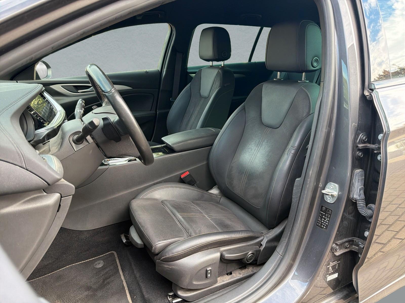 Opel Insignia B Sports Tourer GSi 4x4 NAVI/ILUX/ALCAN