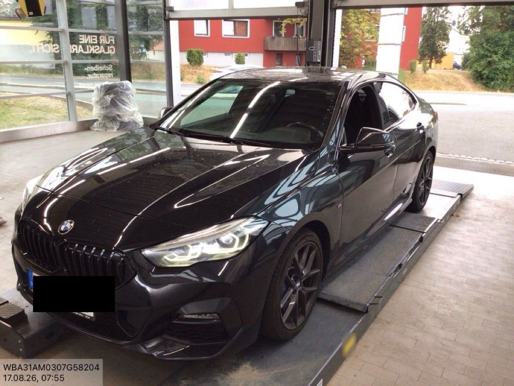 Image of BMW 218