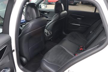 صورة مصغرة 13 لـ 2022 Mercedes-BENZ C 220